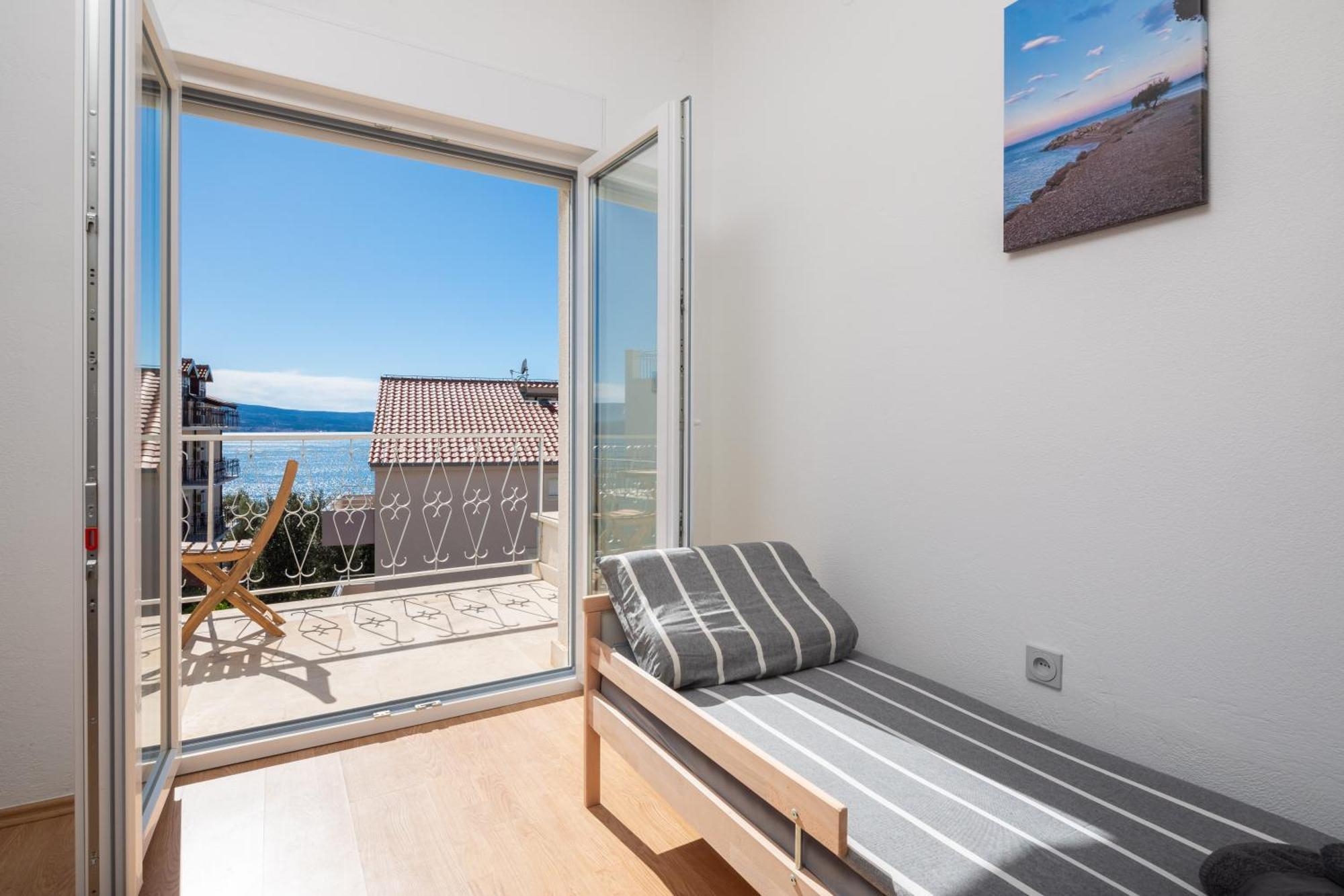 Sunshine Suites Omis Bagian luar foto