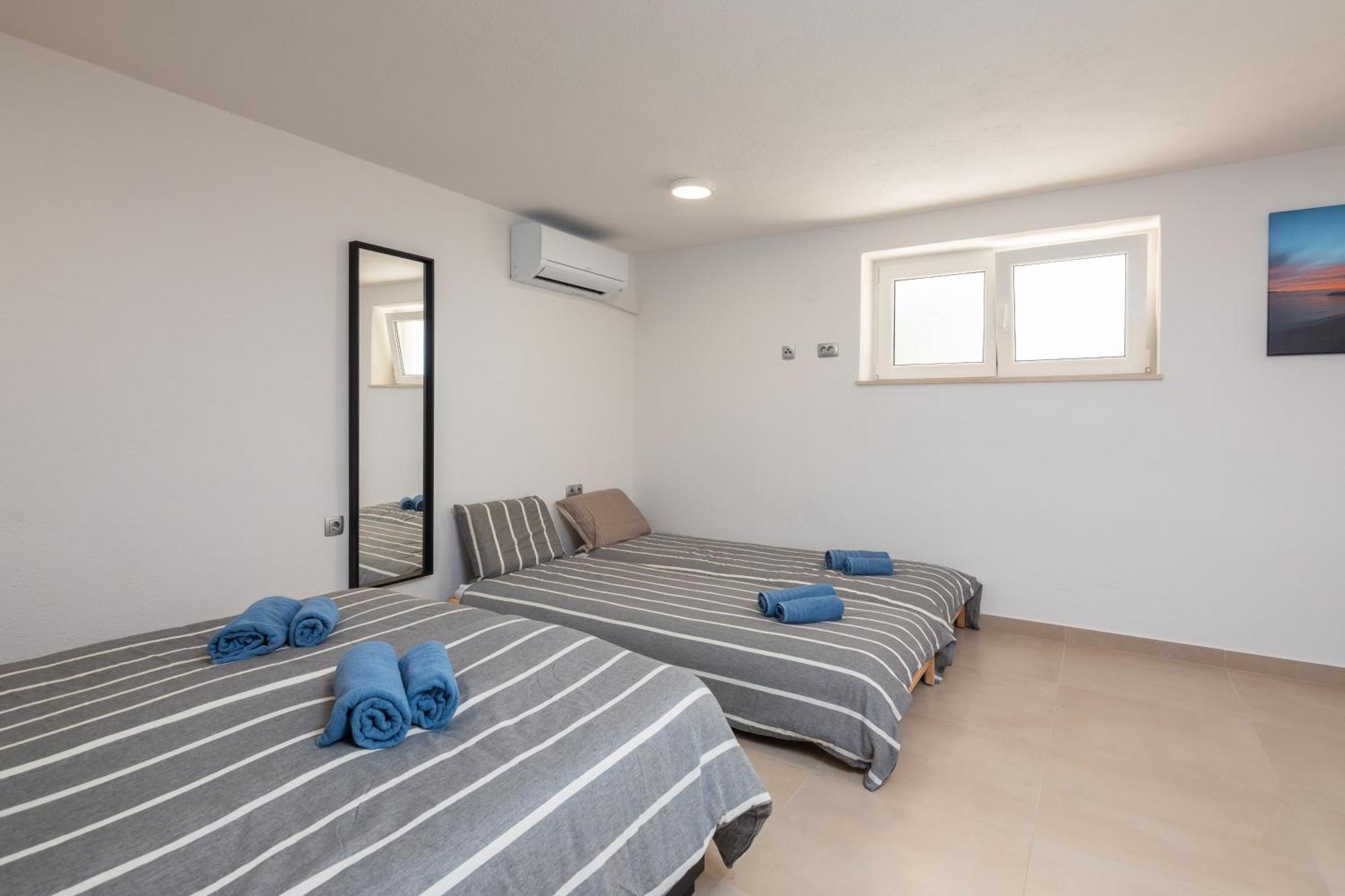 Sunshine Suites Omis Bagian luar foto