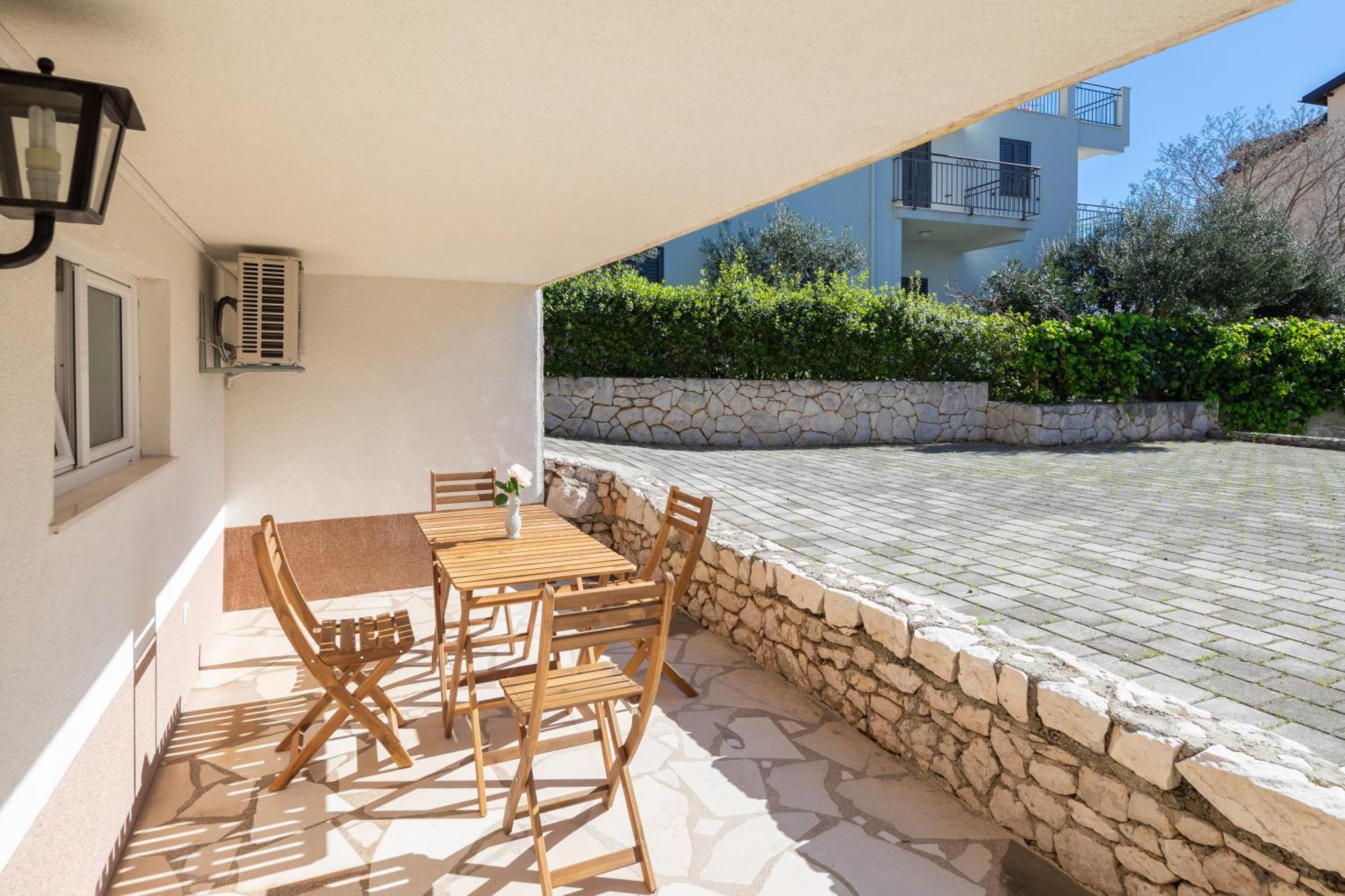 Sunshine Suites Omis Bagian luar foto